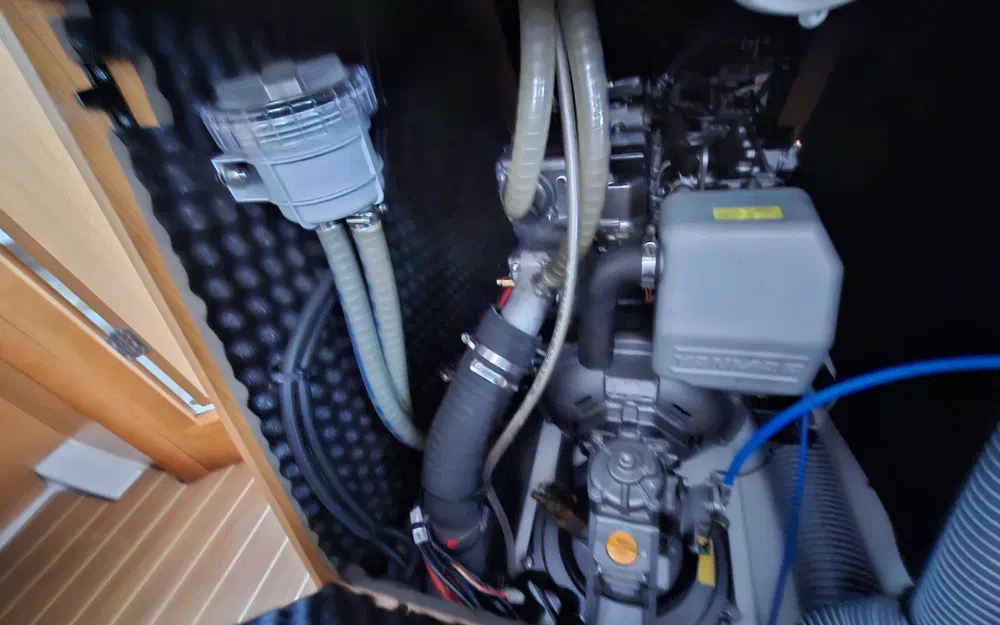 slider 23 Jeanneau Sun Odyssey 42 DS