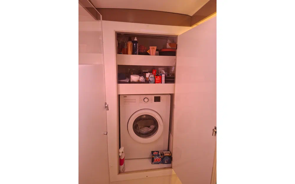 slider 22 Fountaine Pajot Lucia 40