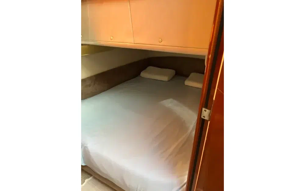 slider 9 Fairline Phantom 38