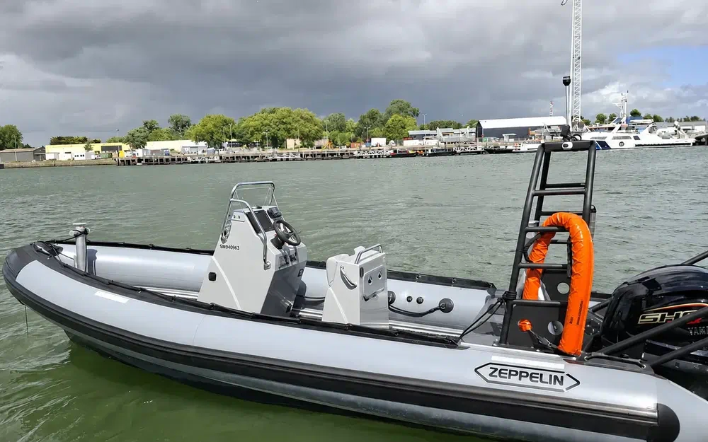 slider 0 Zeppelin 698 XV ALU