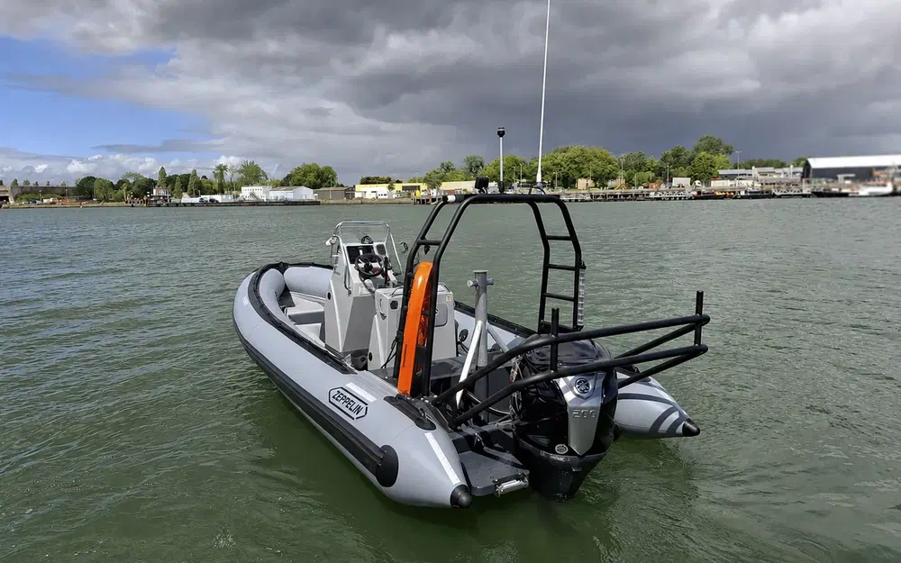 slider 1 Zeppelin 698 XV ALU
