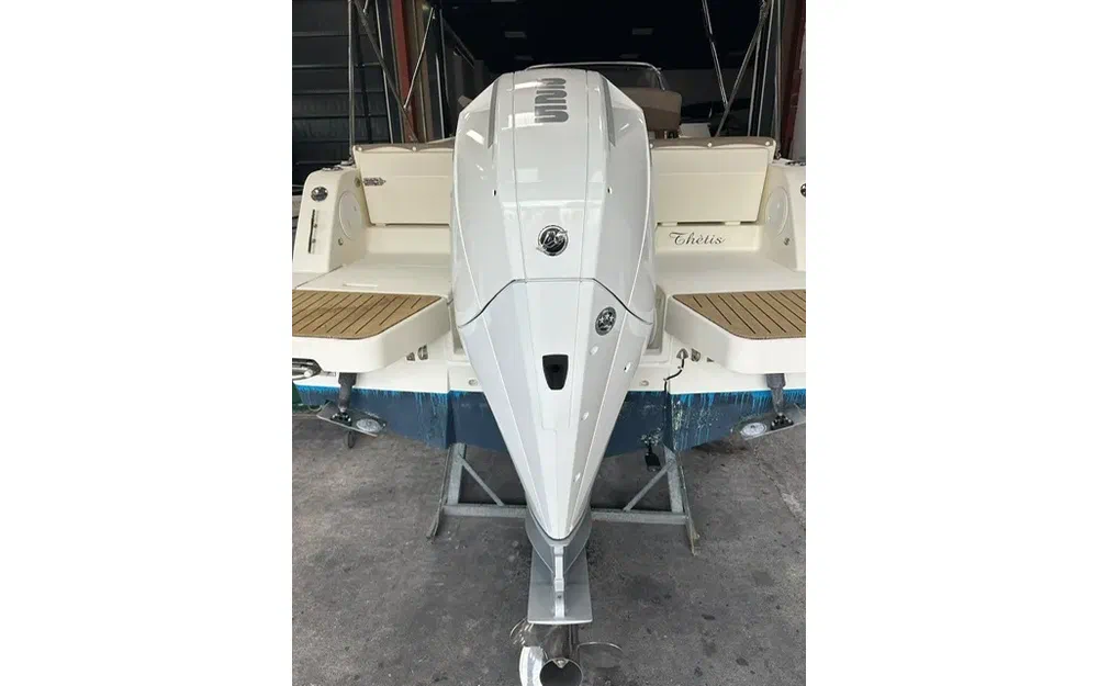 slider 21 Quicksilver Activ 755 Sundeck