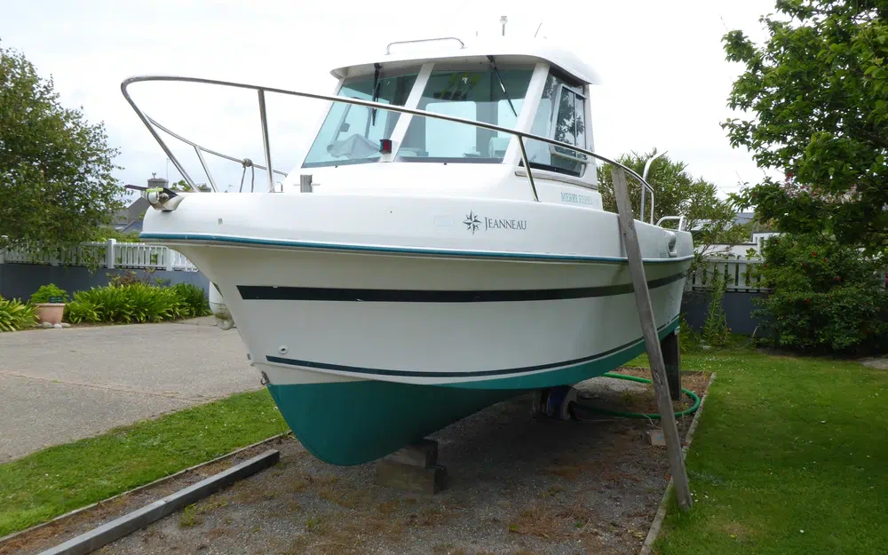 slider 1 Jeanneau Merry Fisher 605