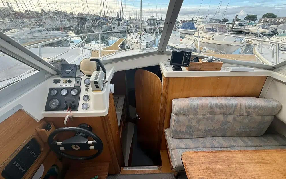 slider 10 Beneteau Antares 800