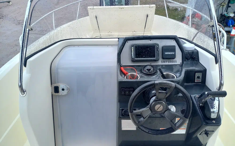 slider 5 Quicksilver Activ 675 Open