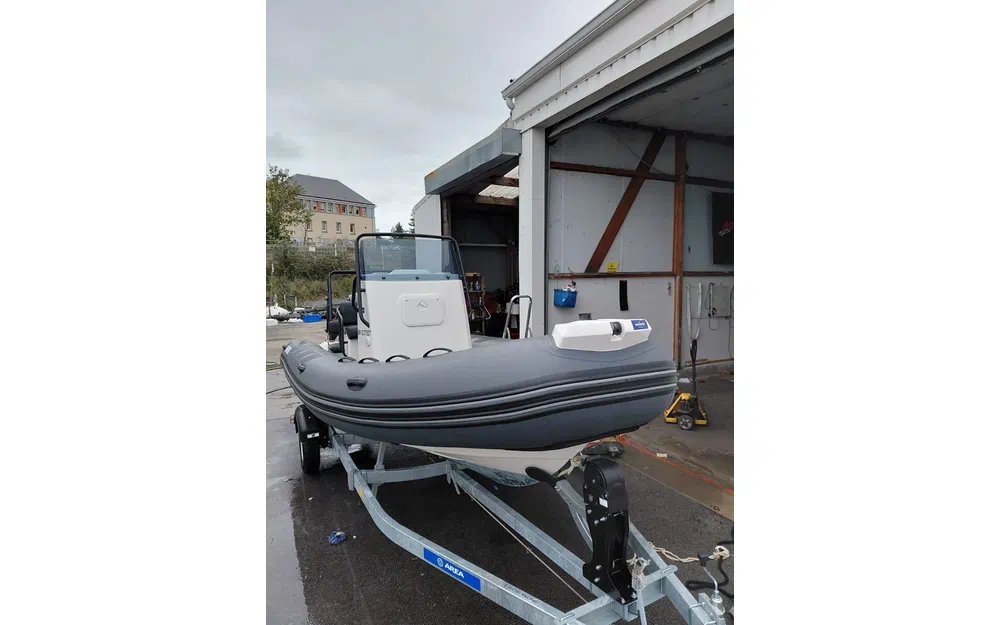 slider 0 Brig Navigator 610