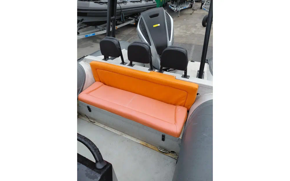 slider 3 Highfield Patrol 700