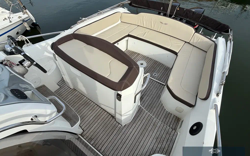 slider 18 Beneteau Flyer 850 Sun Deck