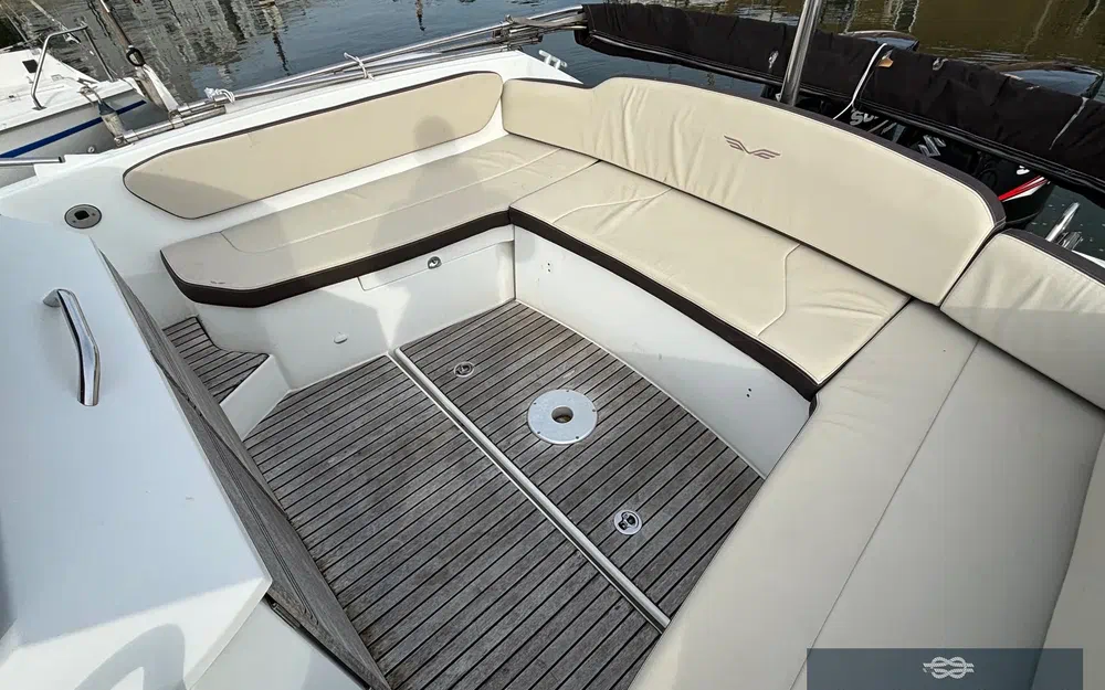 slider 19 Beneteau Flyer 850 Sun Deck