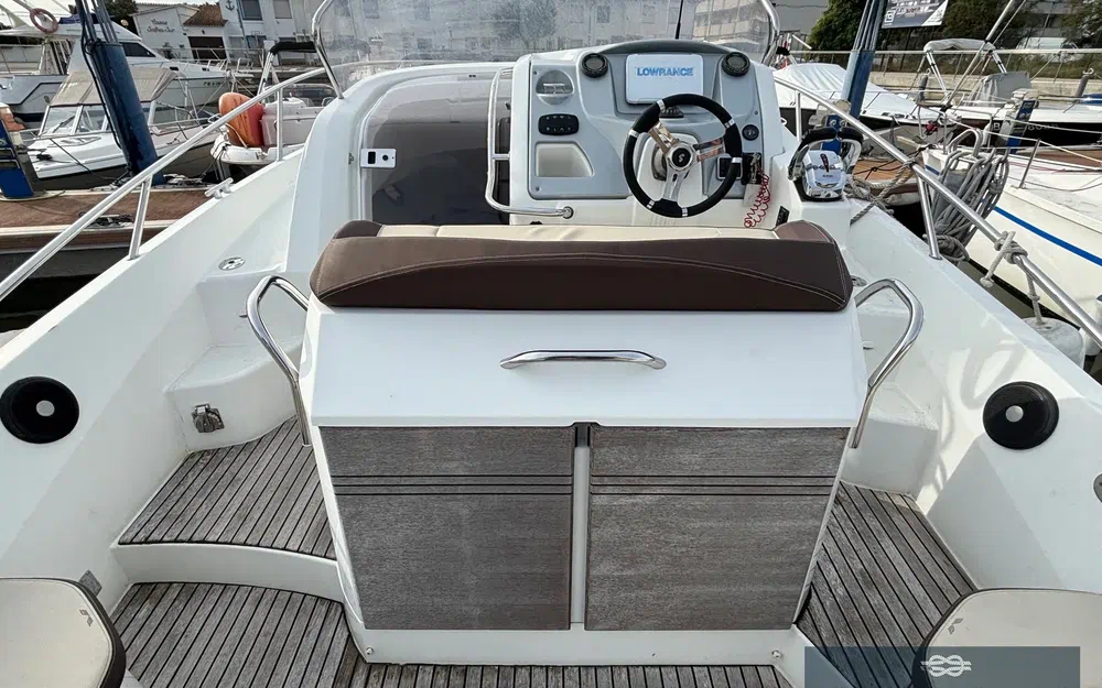 slider 21 Beneteau Flyer 850 Sun Deck