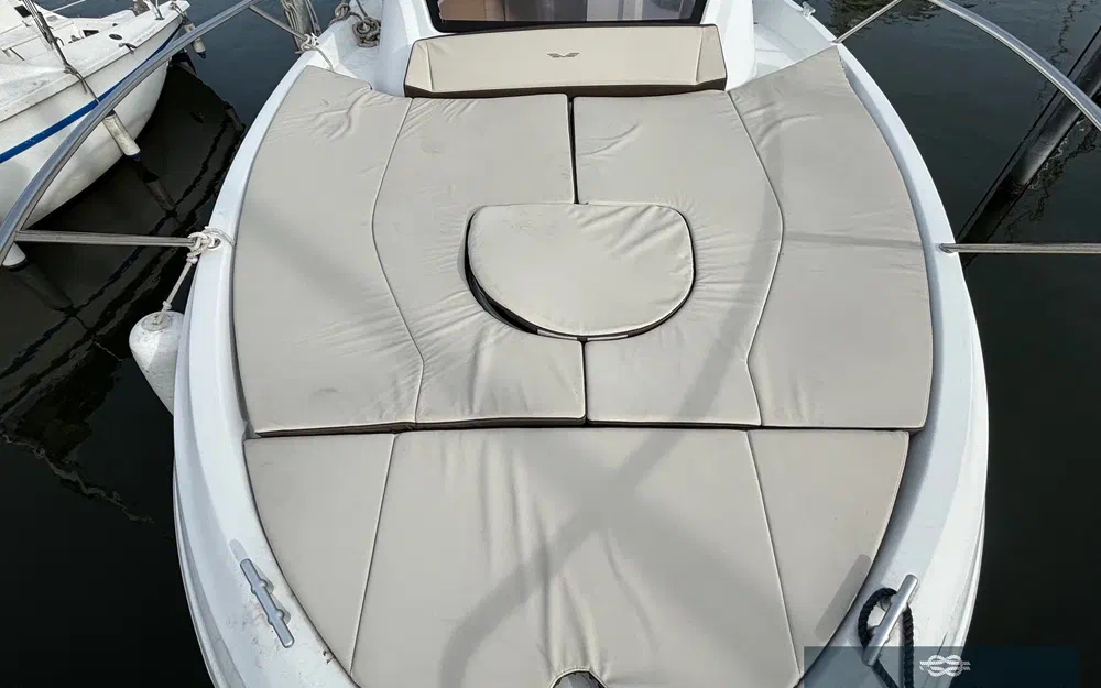 slider 8 Beneteau Flyer 850 Sun Deck