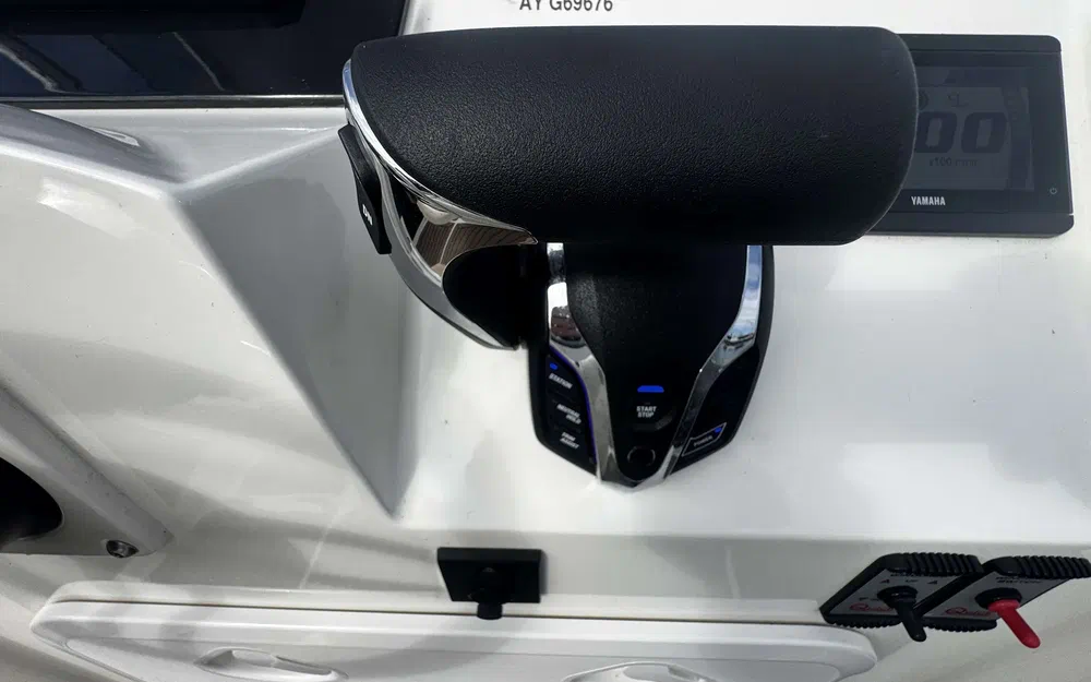 slider 19 Capelli Tempest 775