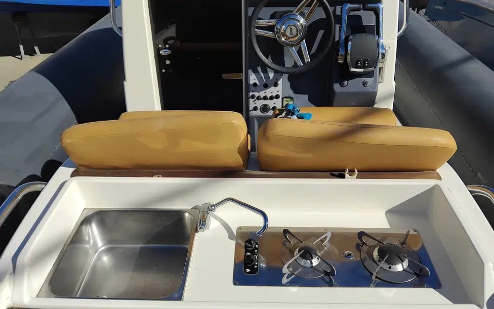slider 13 Joker Boat Mainstream 33