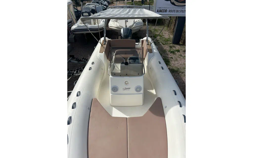 slider 6 Capelli Tempest 775