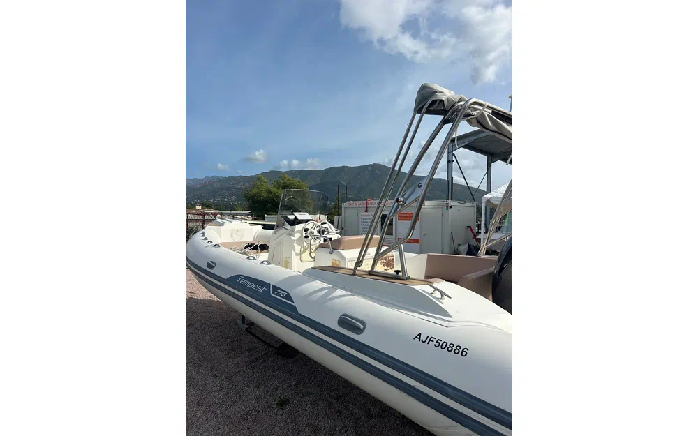 slider 21 Capelli Tempest 775