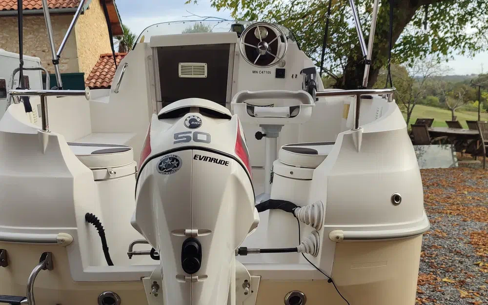 slider 2 Quicksilver Activ 470 Cabin