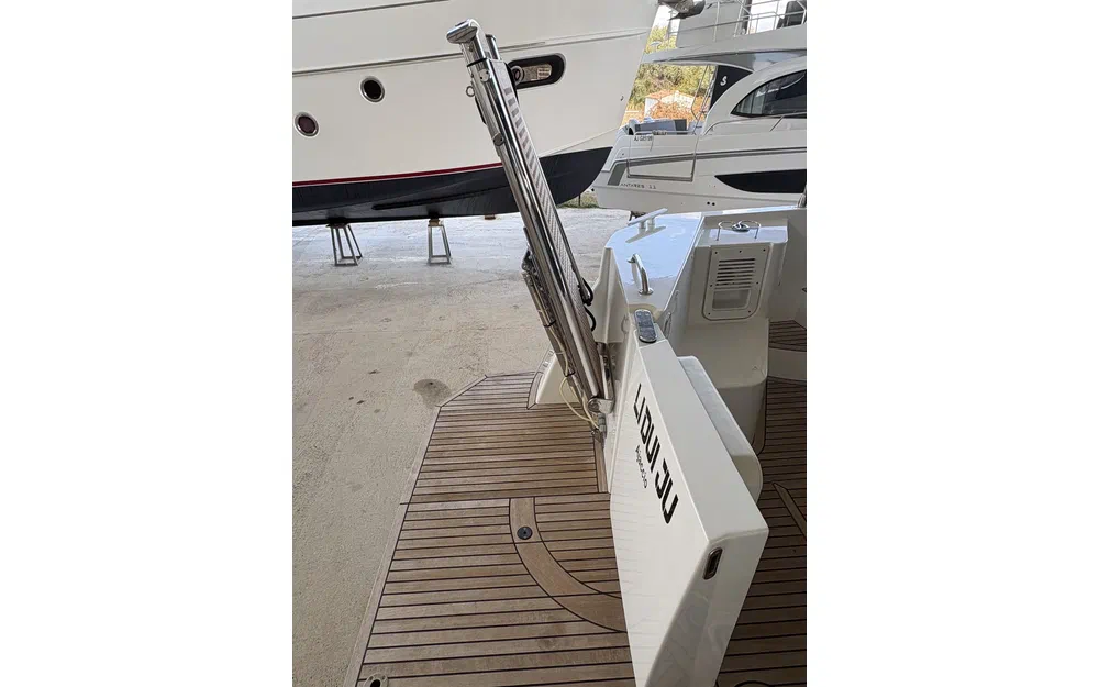 slider 11 Beneteau Swift Trawler 35