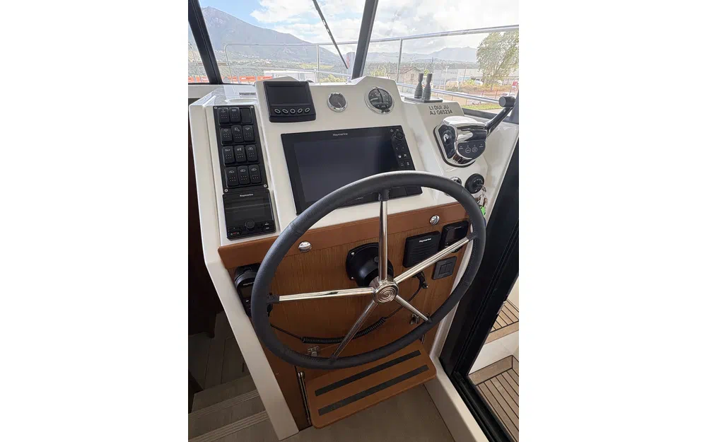 slider 24 Beneteau Swift Trawler 35