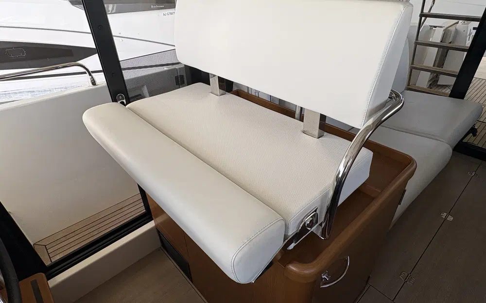 slider 26 Beneteau Swift Trawler 35