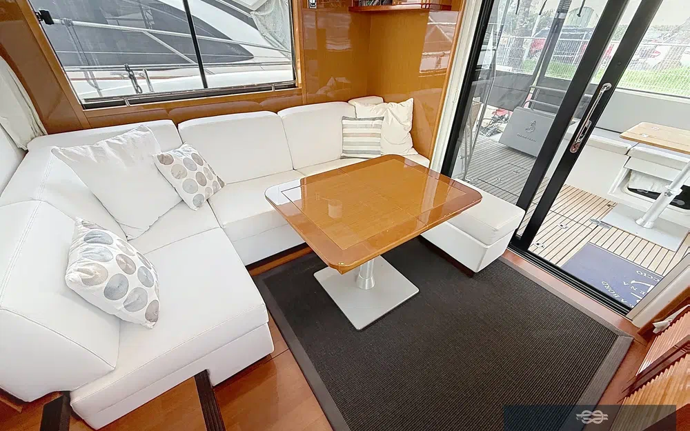 slider 12 Beneteau Swift Trawler 50