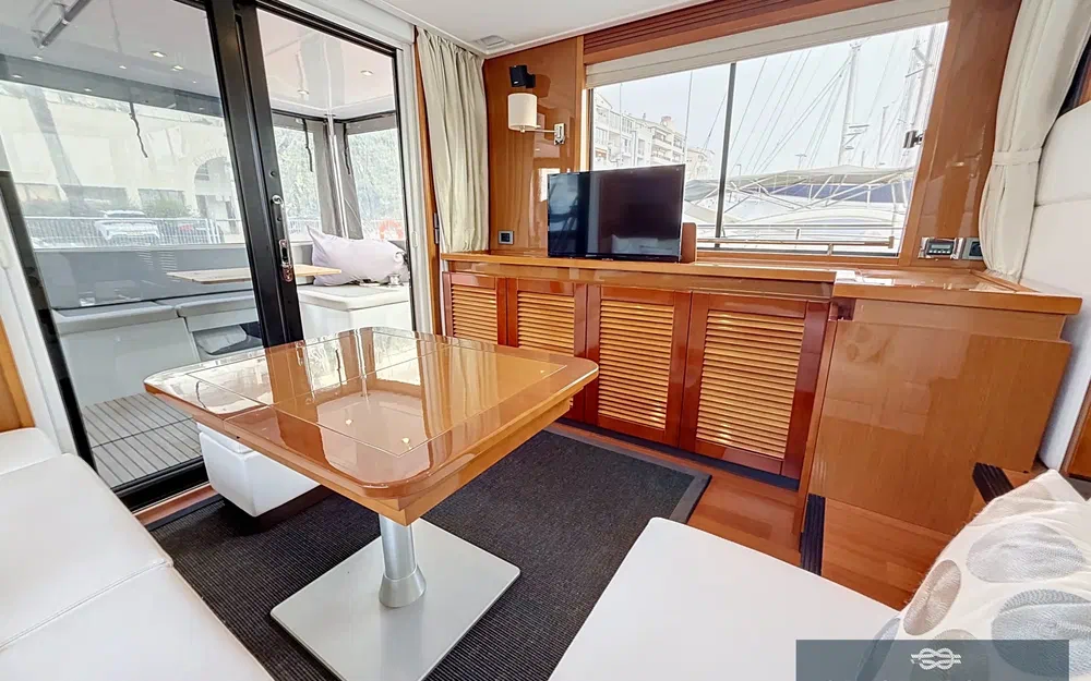 slider 13 Beneteau Swift Trawler 50
