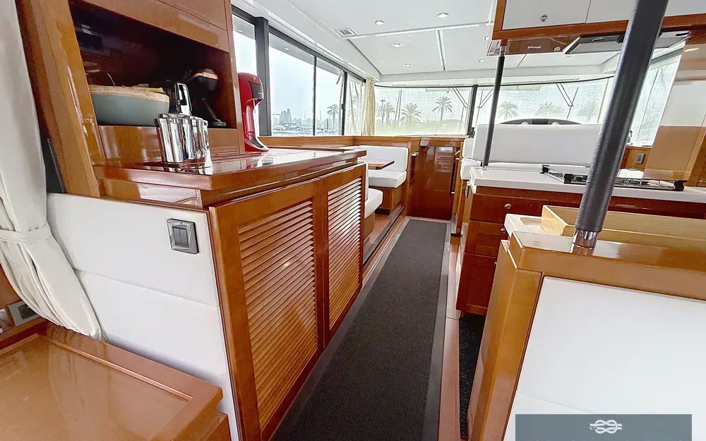 slider 14 Beneteau Swift Trawler 50