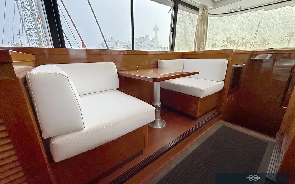 slider 15 Beneteau Swift Trawler 50