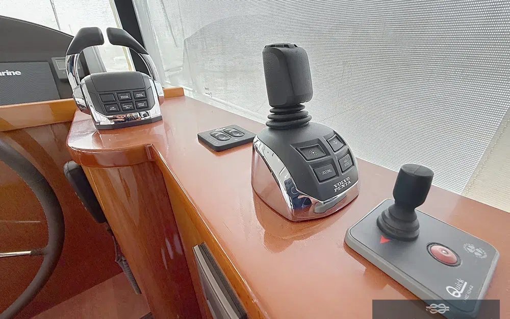 slider 20 Beneteau Swift Trawler 50