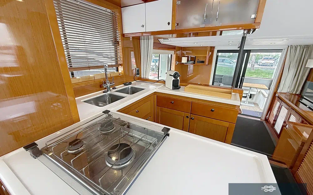 slider 25 Beneteau Swift Trawler 50