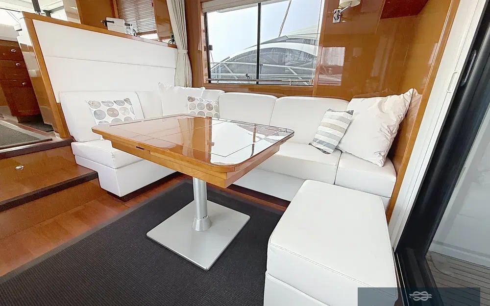 slider 8 Beneteau Swift Trawler 50