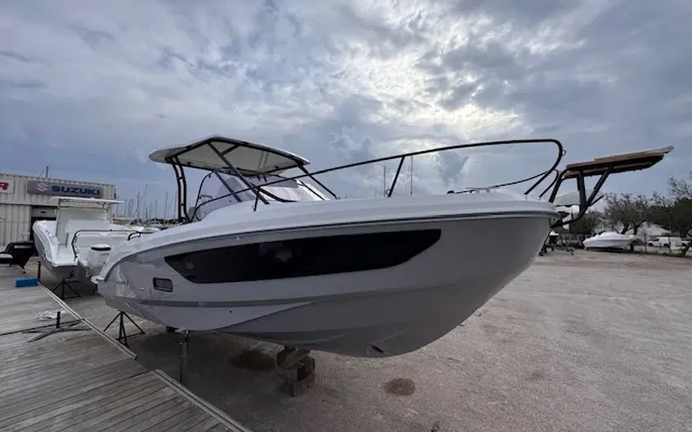 slider 3 Beneteau Flyer 9 Sundeck