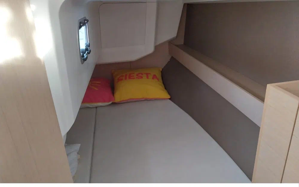 slider 24 Beneteau Oceanis 30.1
