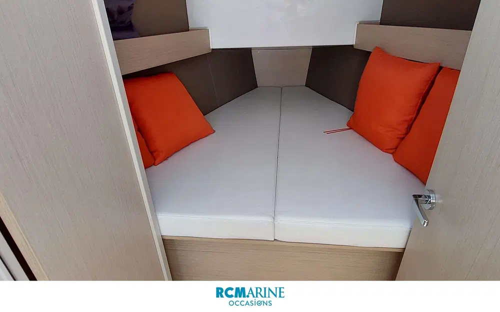 slider 4 Beneteau Oceanis 30.1