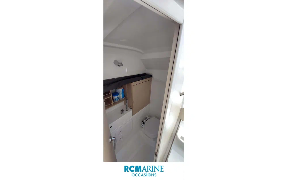 slider 8 Beneteau Oceanis 30.1