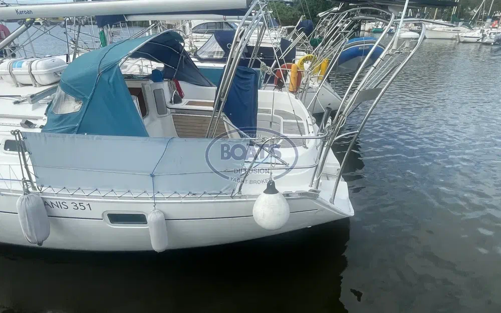 slider 9 Beneteau Oceanis 351