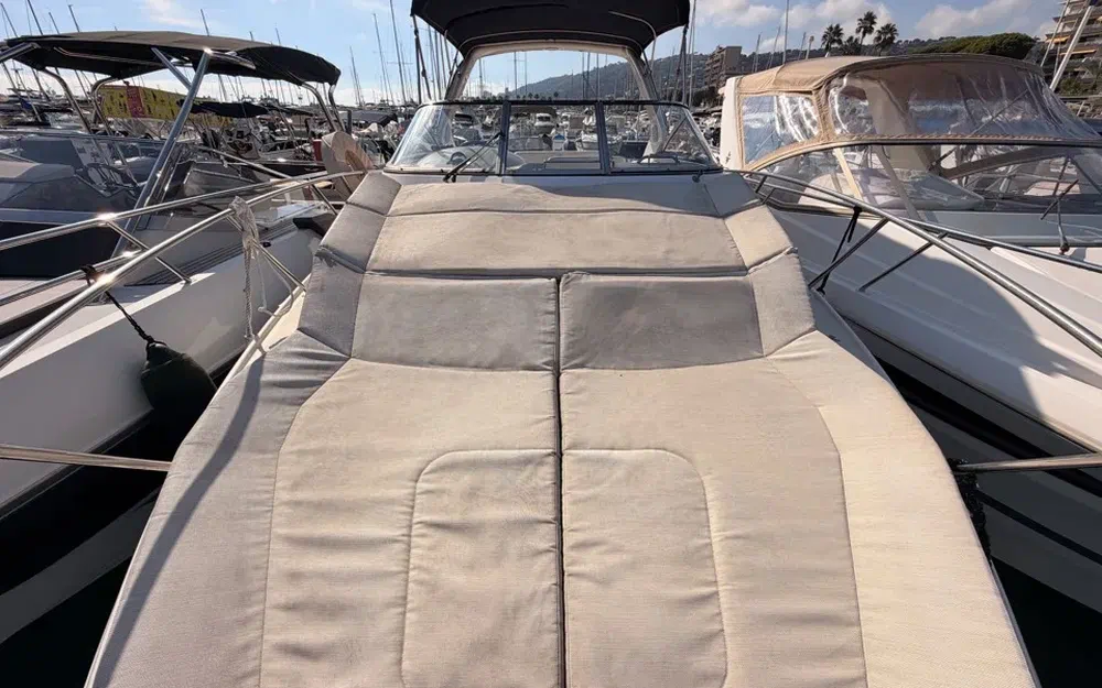 slider 18 Regal 2860
