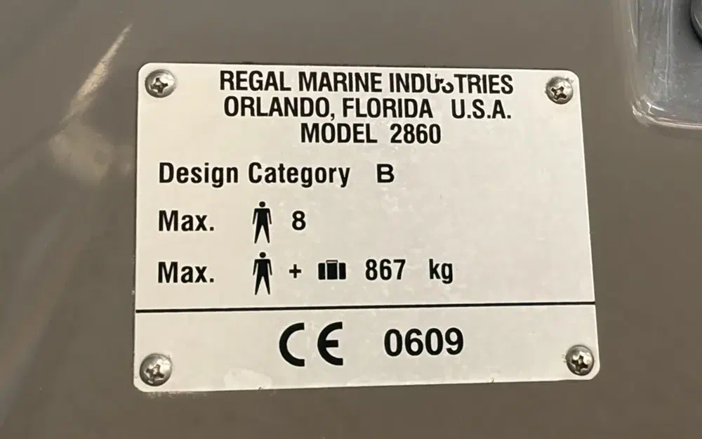 slider 36 Regal 2860