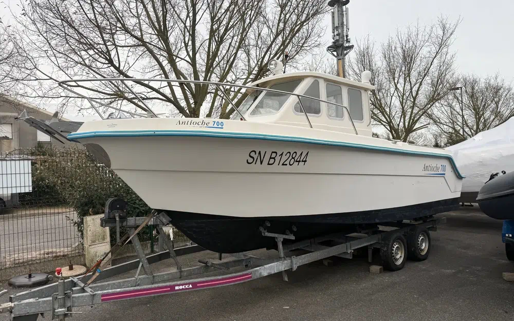 slider 1 Guymarine Antioche 700