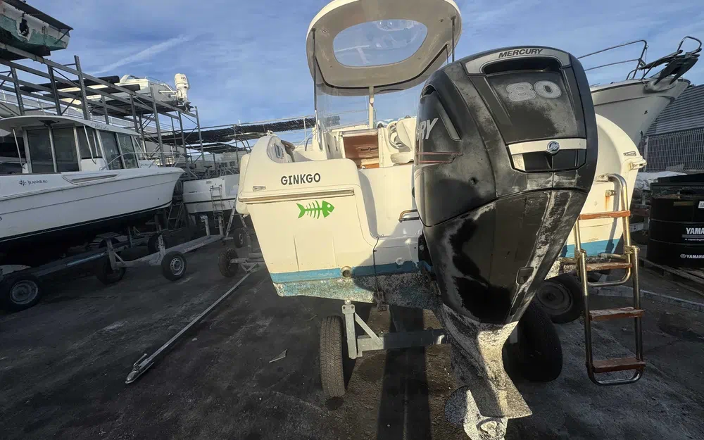 slider 5 Quicksilver 530 Pilothouse
