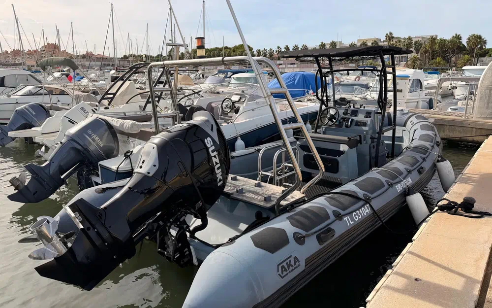 slider 6 Aka Marine R75 C Hypalon