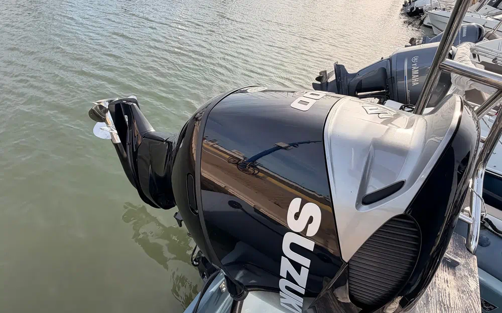 slider 7 Aka Marine R75 C Hypalon