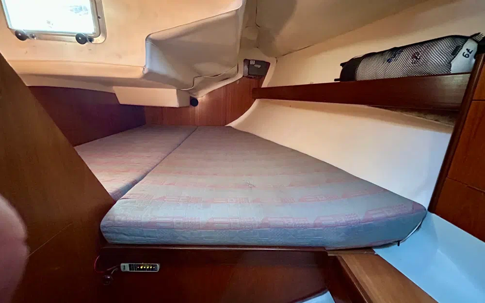 slider 5 Beneteau First 375
