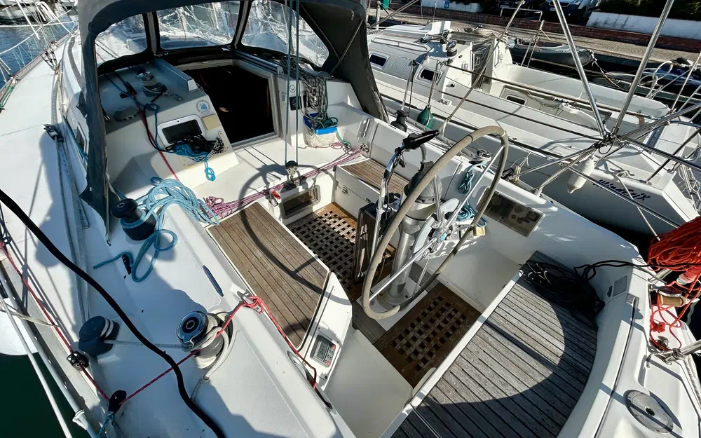 slider 12 Beneteau First 375