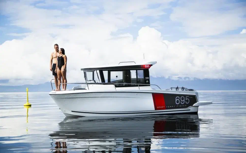 slider 1 Jeanneau Merry Fisher 695 Sport Serie 2