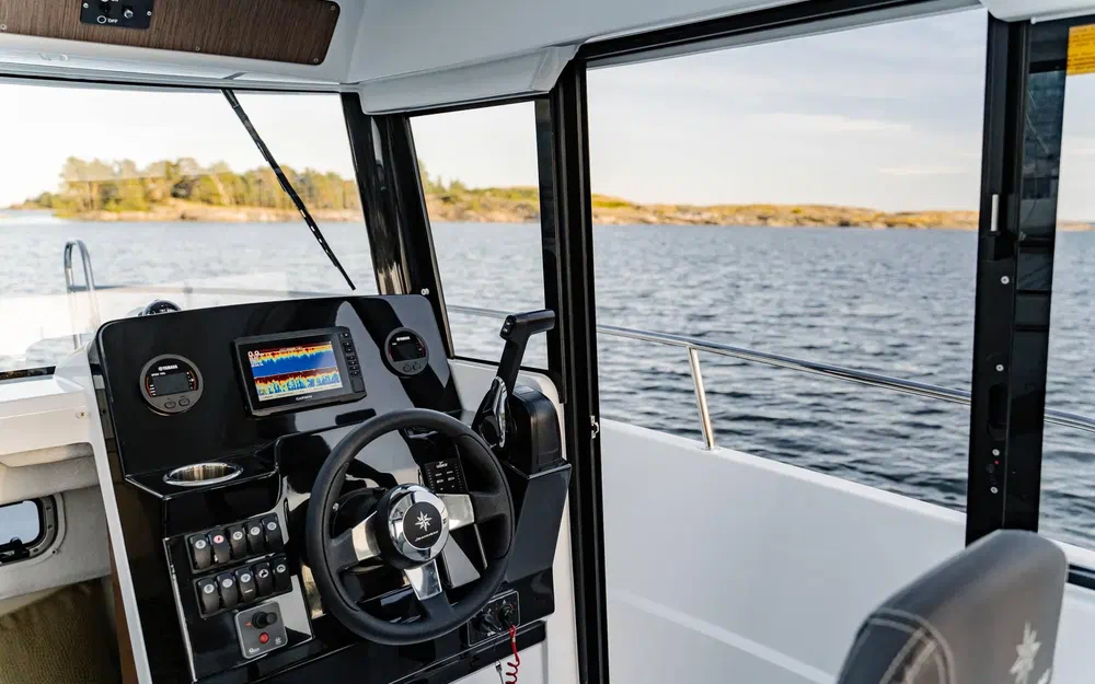 slider 7 Jeanneau Merry Fisher 695 Sport Serie 2