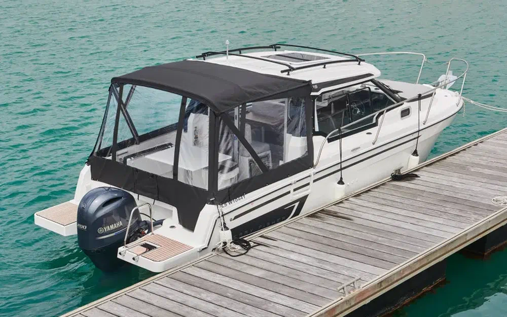 slider 7 Jeanneau Merry Fisher 795