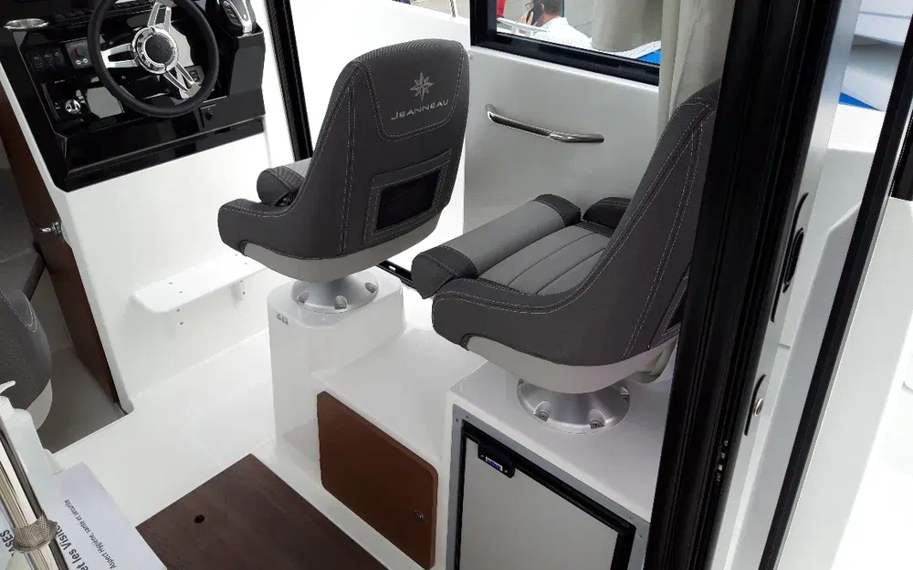 slider 9 Jeanneau Merry Fisher 795 Sport Serie 2