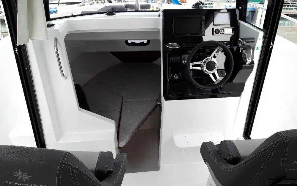 slider 8 Jeanneau Merry Fisher 795 Sport Serie 2