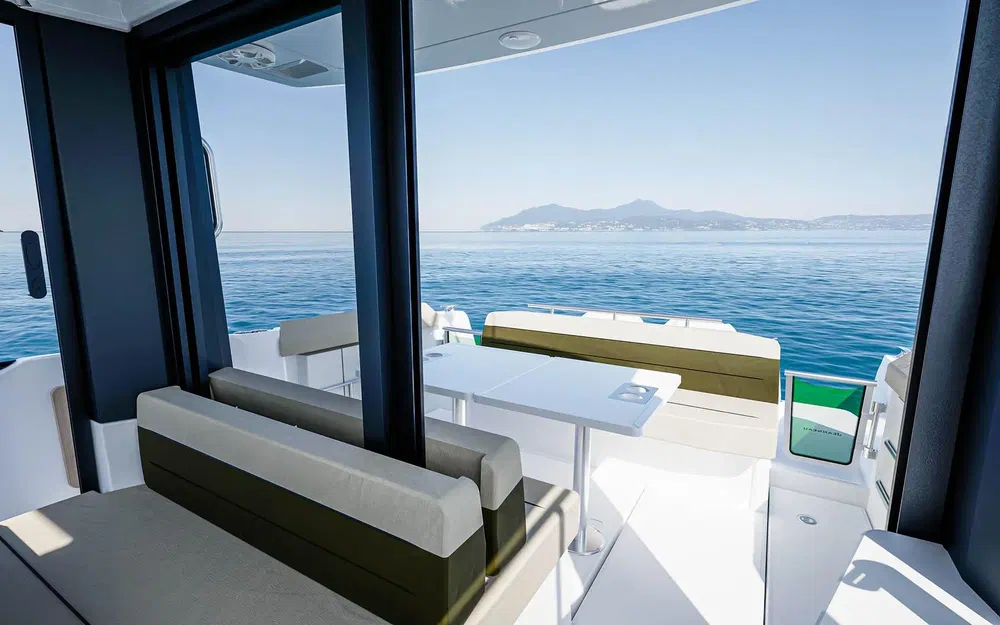 slider 4 Jeanneau EX 34 CABIN