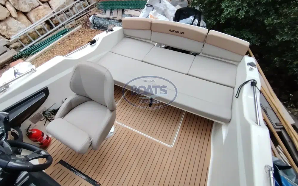 slider 2 Quicksilver 555 Open